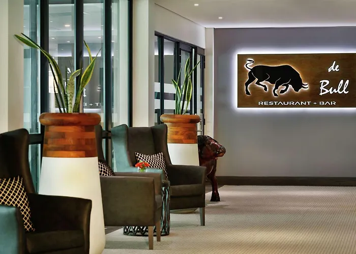 Legend Hotel Lagos Airport, Curio Collection By Hilton