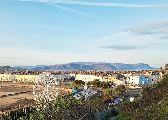 Min Y Don Llandudno (Adults Only) Bed & Breakfast