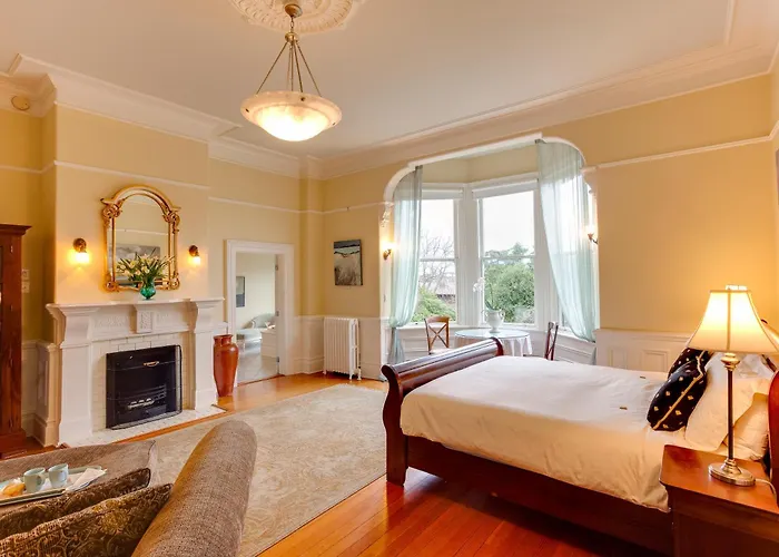 Fairholme Manor Inn Victoria