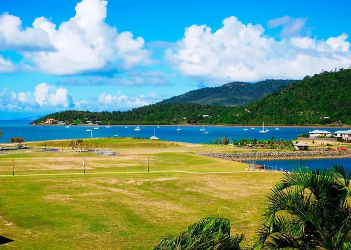 Portside Whitsunday Luxury Holiday Apartments Airlie Beach