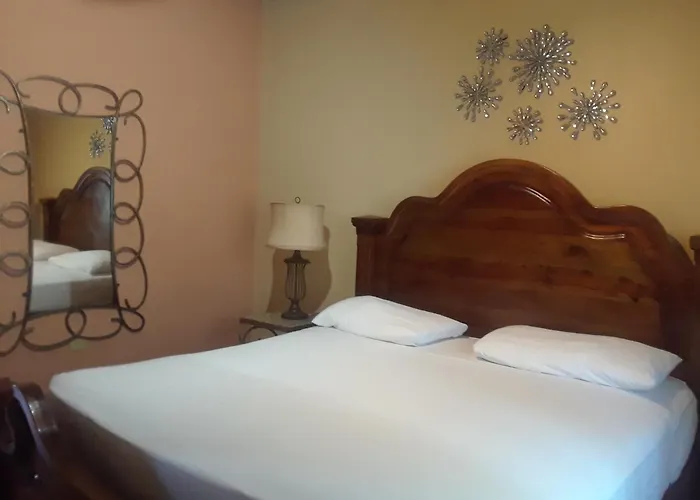 Spanish Dream Hotel Kingston
