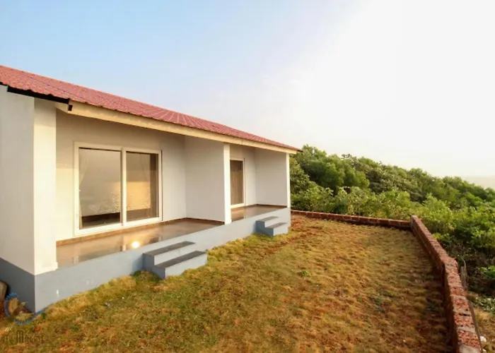 Sea King Beach Resort Ganpatipule