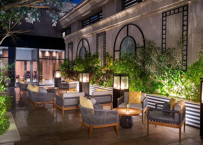 The Plaza Doha, Lxr Hotels & Resorts