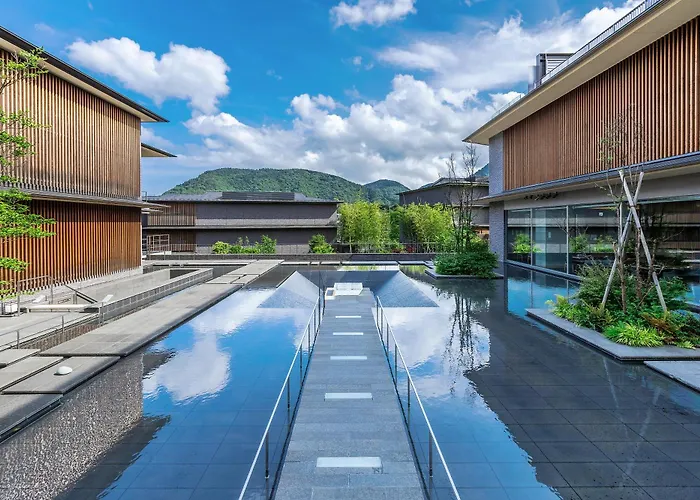 Hakone Gora Karaku Hotel