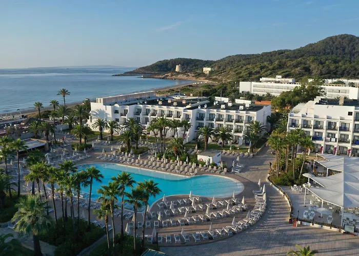 Grand Palladium White Island Resort & Spa Playa d'en Bossa