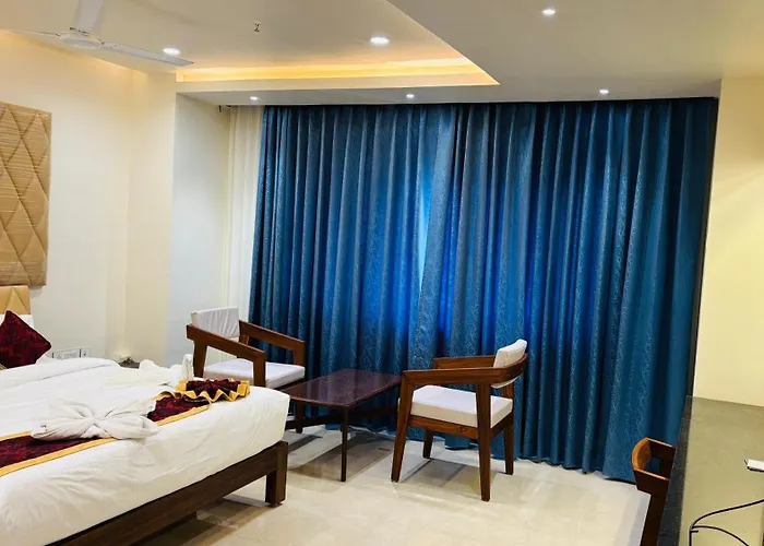 Mk Naidu Hotel &Conventions Center Warangal