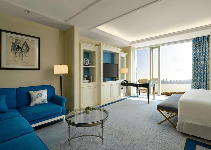The Azure Qiantang, A Luxury Collection Hotel, Hangzhou