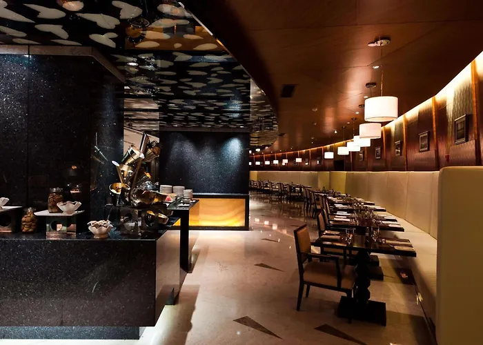 Wyndham Grand Plaza Royale Hangzhou