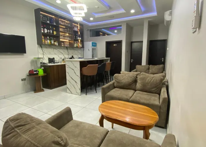 Emmaag Hotel, Ibadan