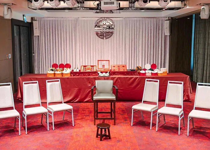 Courtyard By Marriott Taipei Hotel