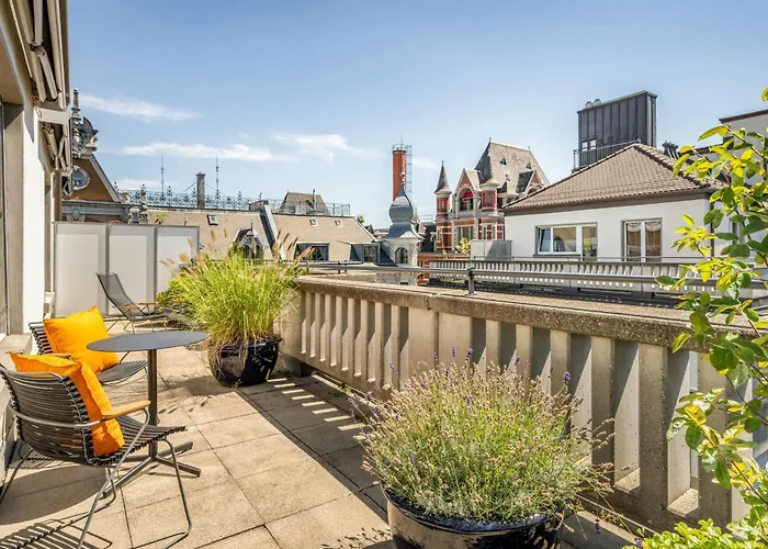 Neues Schloss Privat Hotel Zurich, Autograph Collection