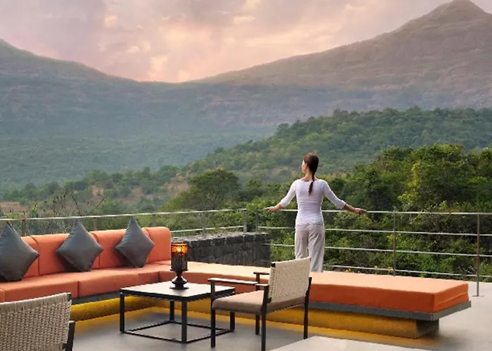 Dharana At Shillim - Luxury Clinical Wellbeing Retreat Hotel Lonavala