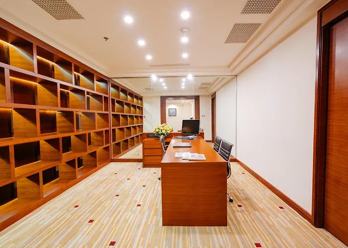 Royal Halong Hotel
