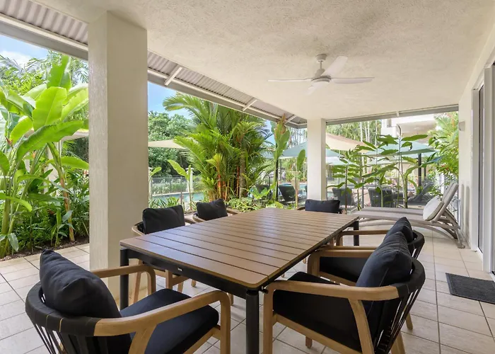 Mandalay Luxury Beachfront Apartments Port Douglas