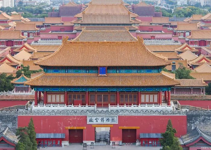 Base-Beijing Wangfujing Serviced Apartment