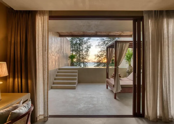 Cafe Del Mar Phuket - Suite & Penthouse Kamala Beach