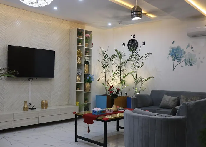 Luxury Manzil Apartment Lahore
