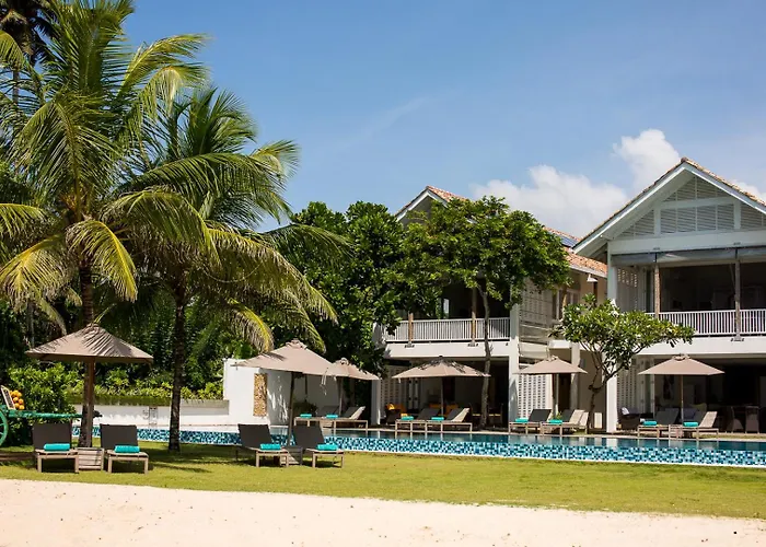 Sri Sharavi Beach Villas & Spa - With 43 Metre Saltwater Infinity Pool Mirissa