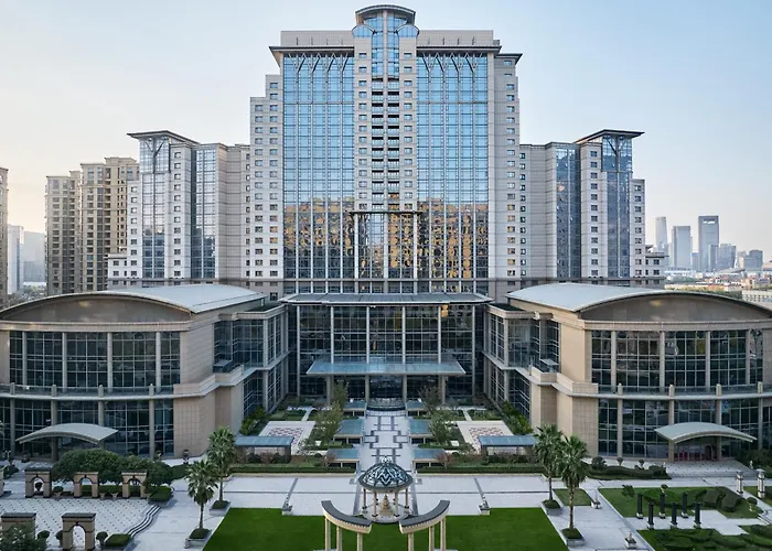 The Azure Ningbo, Vignette Collection Hotel