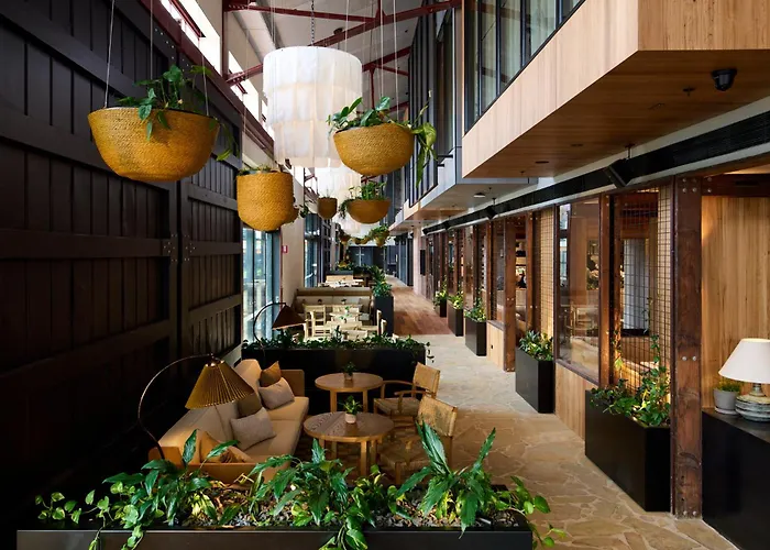 1 Hotel Melbourne