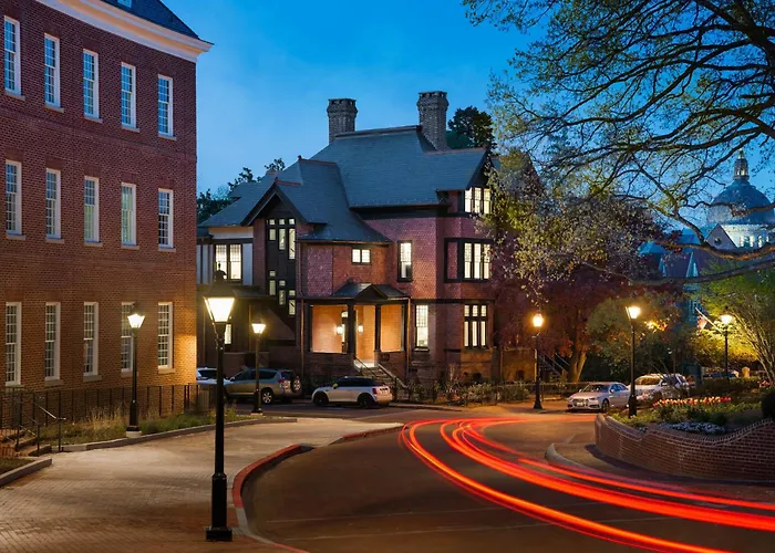86 State Circle - Luxury Boutique Hotel Annapolis