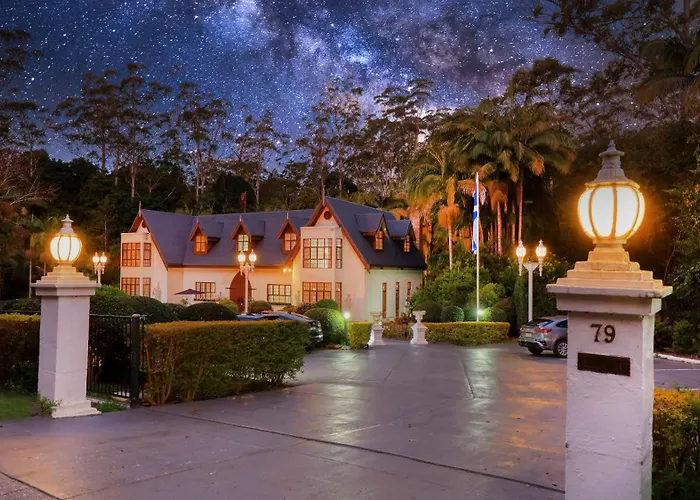 Mt Tamborine Stonehaven Manor Hotel Gold Coast