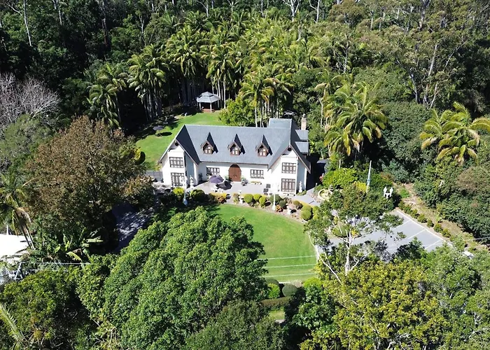 Mt Tamborine Stonehaven Manor Hotel Gold Coast