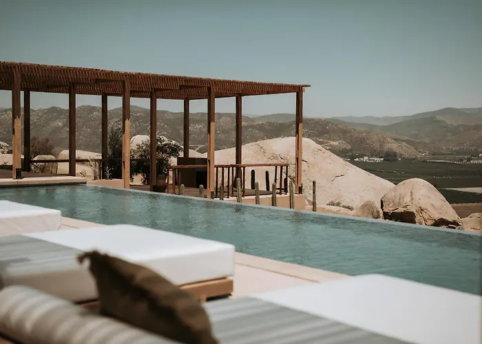 Mira Earth Studios Valle de Guadalupe