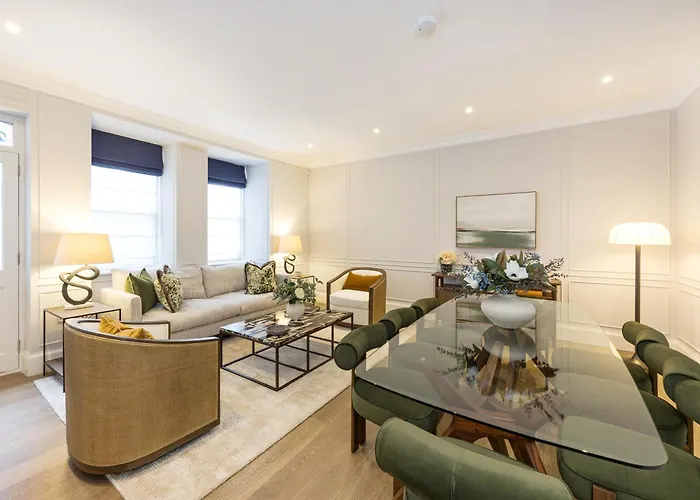 Buckingham & Lloyds Knightsbridge Aparthotel London