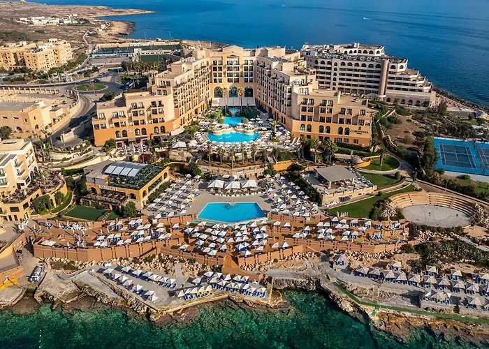 Corinthia St George'S Bay Hotel Saint Julian's