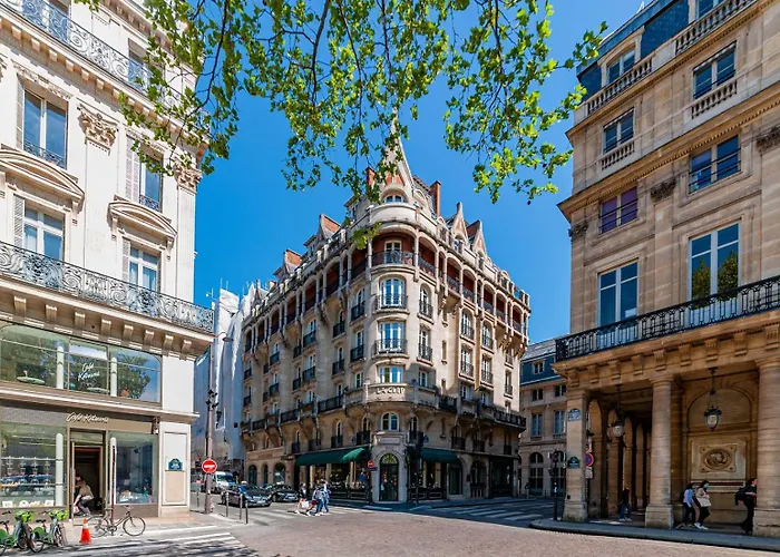 La Clef Louvre Paris By The Crest Collection Hotel