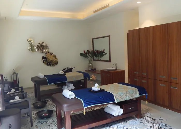 Radisson Jass Hotel, Khajuraho