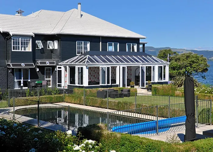 Black Swan Lakeside Boutique Hotel Rotorua