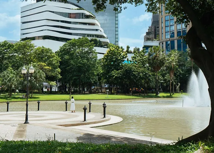 Doubletree By Hilton Sukhumvit Bangkok Hotel