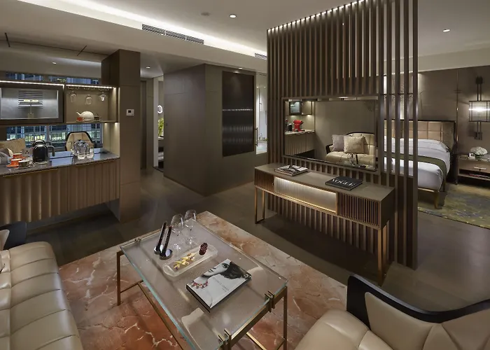 The Landmark Mandarin Oriental, Hong Kong