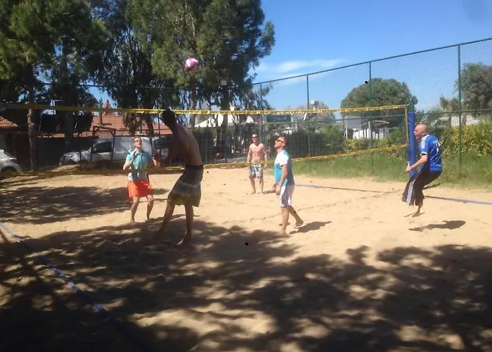 Nova Park Hotel Side