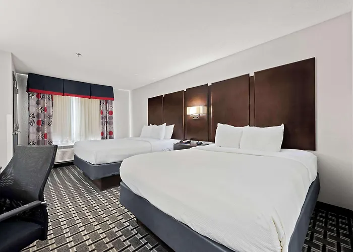 Comfort Suites Williamsburg Historic Area