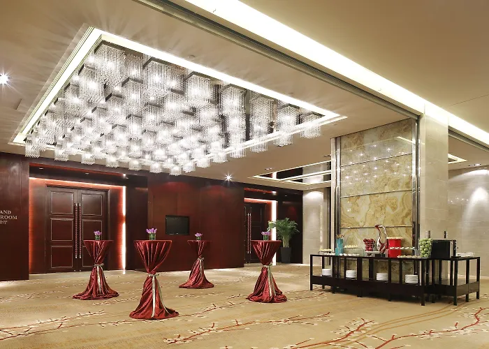 The Qube Hotel Shanghai -Close To Pudong International Airport And Disney Land