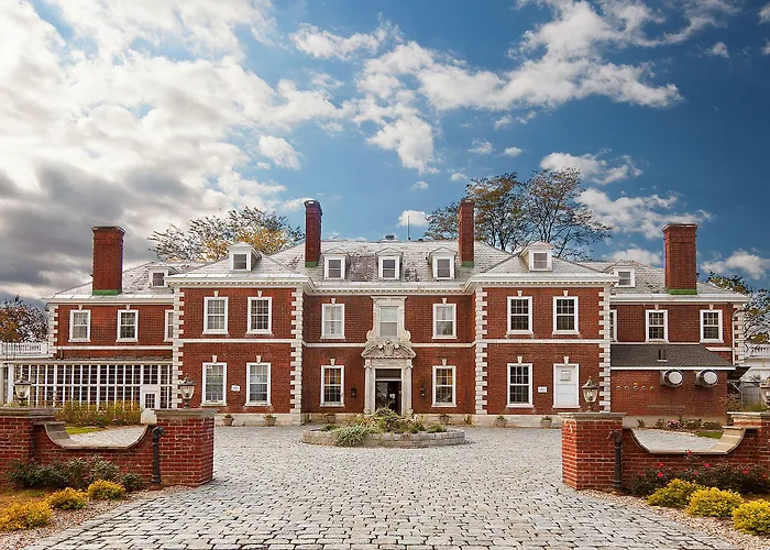 Eastover Estate And Eco Village Lenox