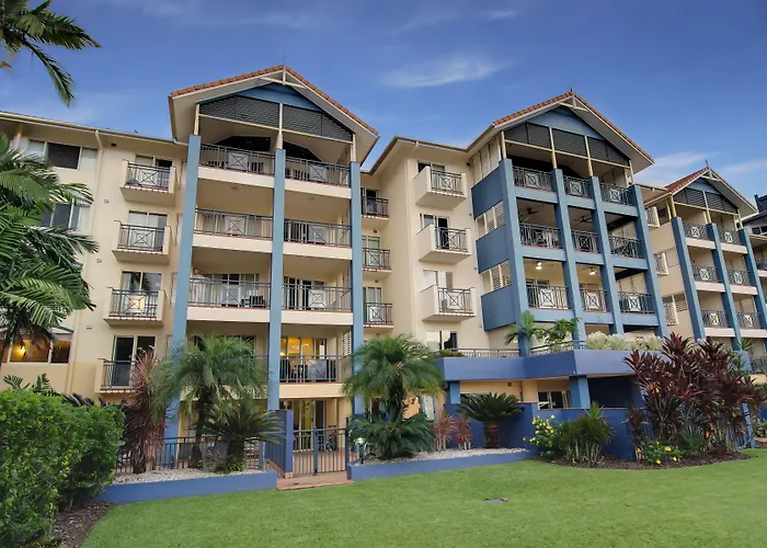 North Cove Waterfront Suites Cairns