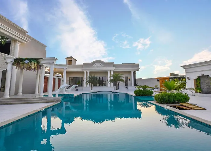 La Nature Hotels & Resorts Sikar