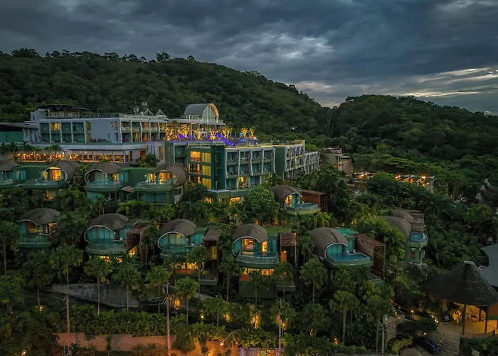 Crest Resort & Pool Villas - Sha Extra Plus Patong