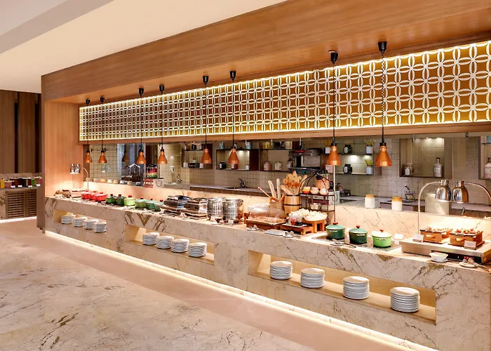 Sandal Suites By Lemon Tree Hotels Noida