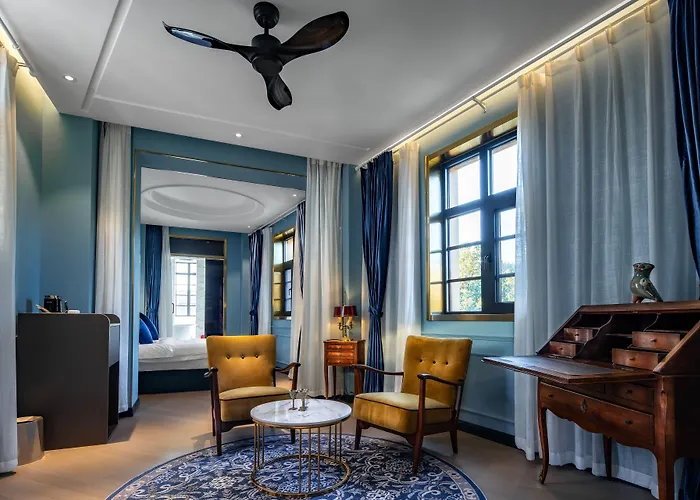 Moon And Chalice Boutique Hotel Kunming