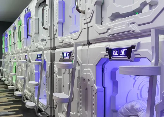 Art Seven Hostel Capsules Madrid