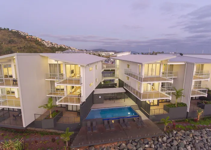 Harbour Cove Hotel Airlie Beach