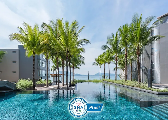 Oceanfront Beach Resort Patong