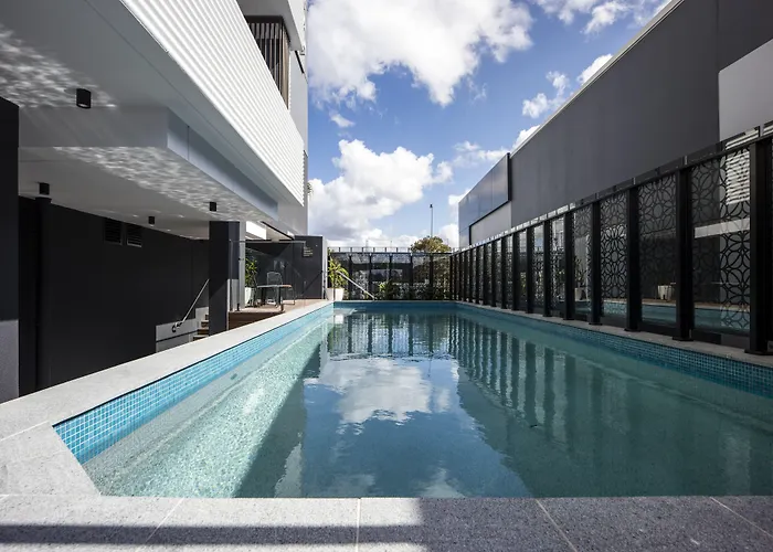 Quest Robina Aparthotel Gold Coast