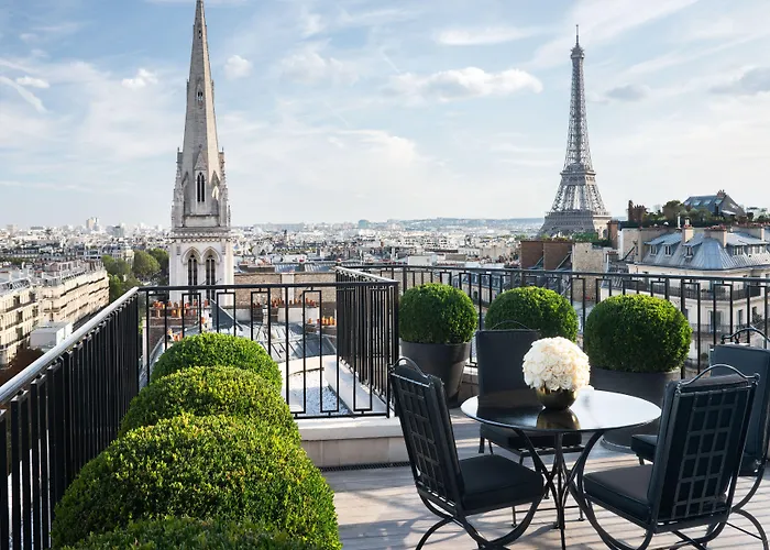 Four Seasons Hotel George V Paris