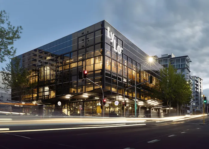 Lylo Auckland Hotel